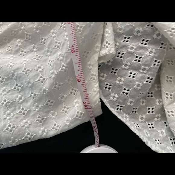 Express White Eyelet Ruffle Top - Picture 5 of 9